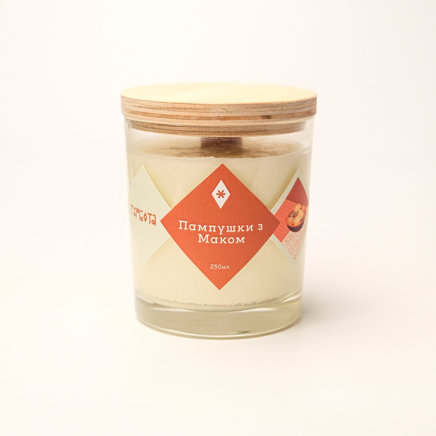 Turbota candle with wooden knot